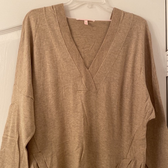 Victoria secret kiss of cashmere tunic size xl - Picture 3 of 13